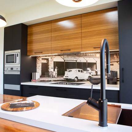 Wood motif kitchen